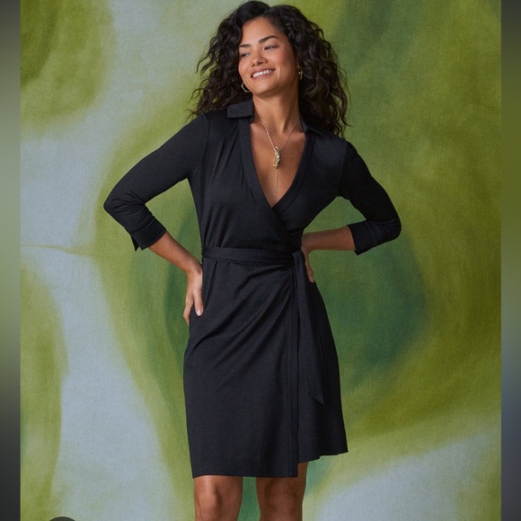 Jeanne Wrap Dress in Black, size 2 - Picture 3 of 16